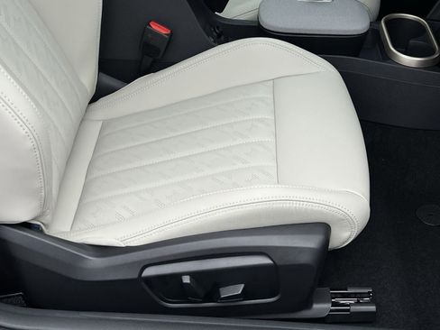 New 2026 MINI Cooper 2-Door Hardtop image 27