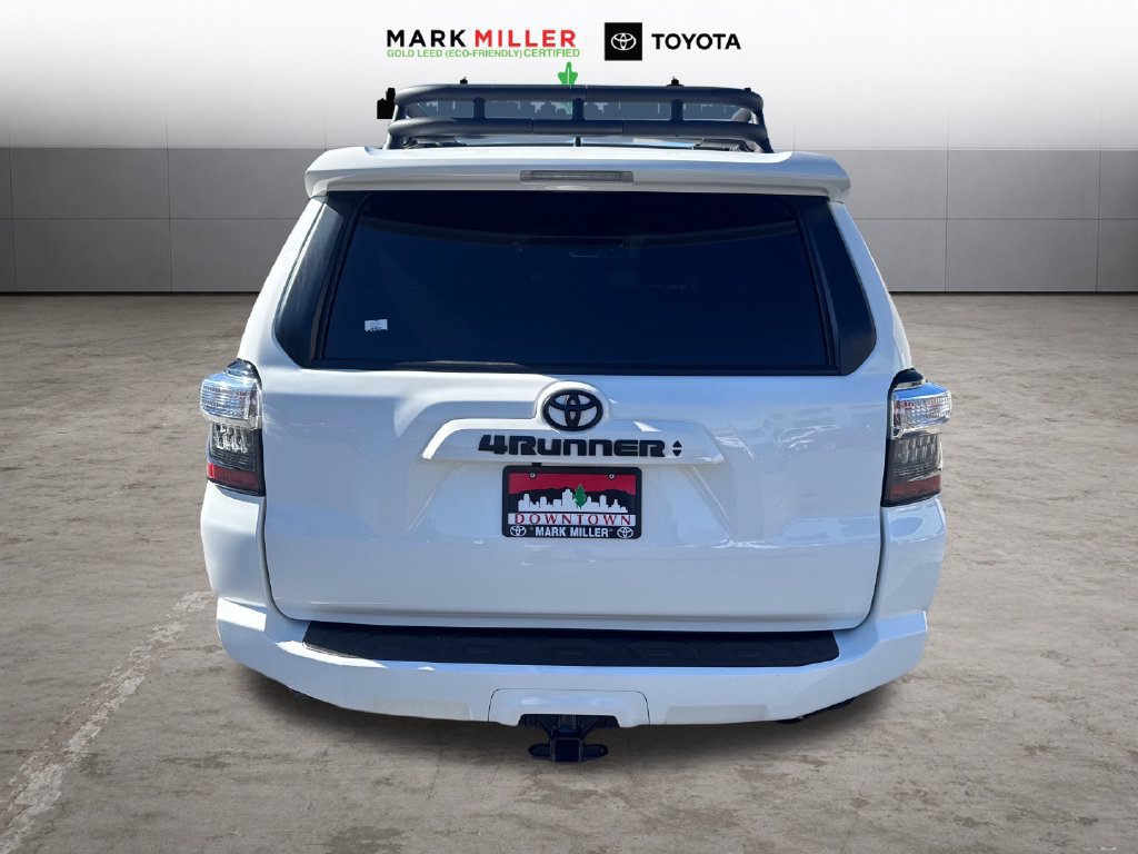 Used 2023 Toyota 4Runner SR5 Premium w/ Moonroof Package AWD/4WD image 4
