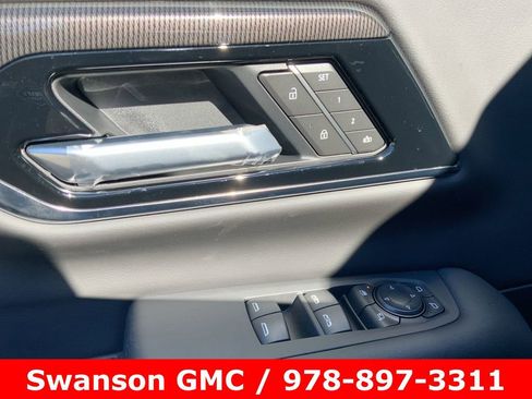 New 2026 GMC Yukon XL Elevation w/ LPO, Get Active Package image 20