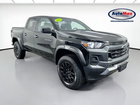Used 2023 Chevrolet Colorado Trail Boss w/ Technology Package image 1
