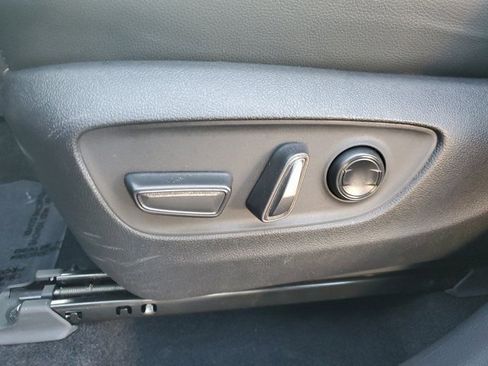 Used 2024 Toyota Grand Highlander AWD Hybrid image 14