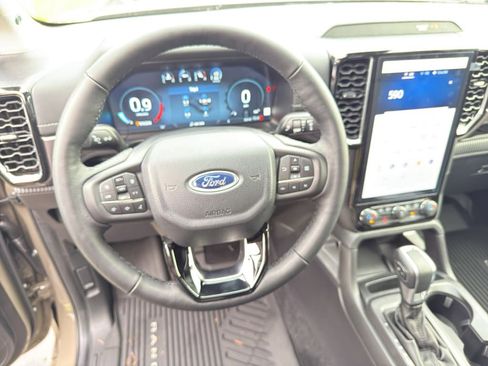 New 2025 Ford Ranger Lariat w/ FX4 Off-Road Package image 20