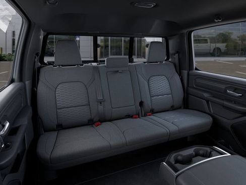 New 2026 RAM 1500 Express AWD/4WD image 15