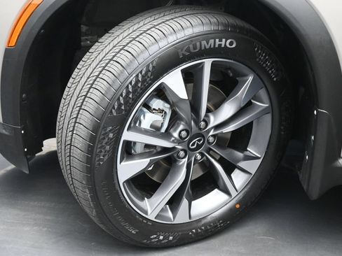 Used 2023 INFINITI QX60 Luxe w/ Performance Audio Package FWD image 24