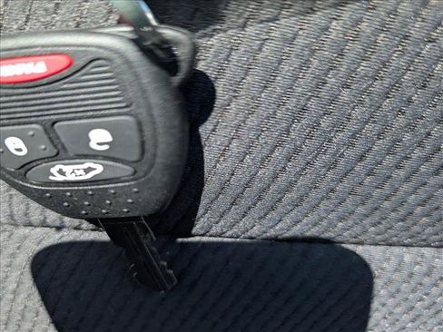 Used 2013 Chrysler 200 Touring FWD image 35
