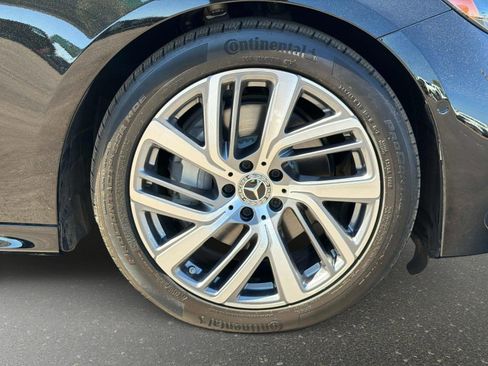 Used 2025 Mercedes-Benz E 350 Sedan image 10