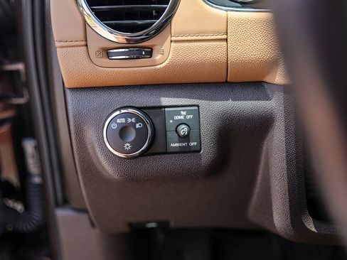 Used 2015 Buick Enclave Leather FWD image 18