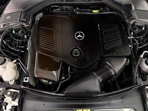 Used 2023 Mercedes-Benz C 300 Sedan image 32