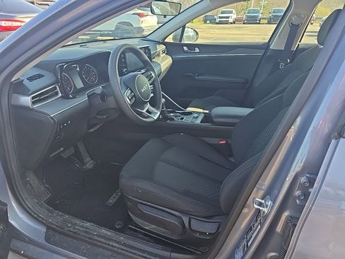 Used 2024 Kia K5 LXS image 3