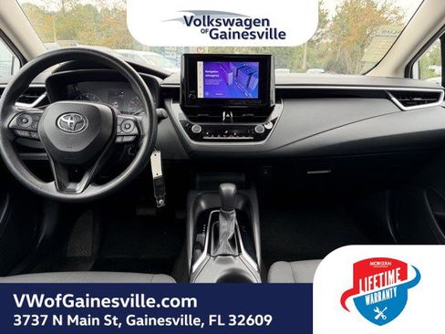 Used 2024 Toyota Corolla LE image 13
