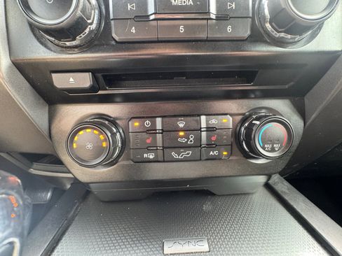 Used 2016 Ford F150 XLT w/ Equipment Group 302A Luxury image 19