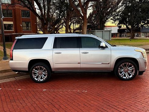 Used 2017 Cadillac Escalade ESV Premium Luxury w/ LPO, Radiant Package image 2