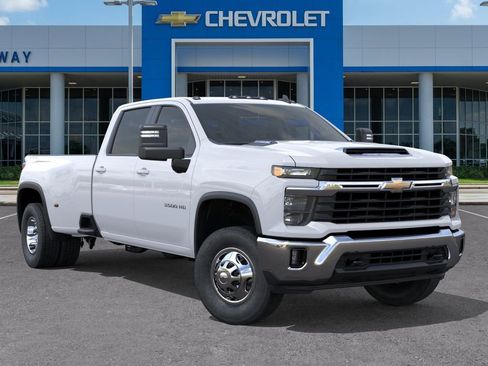 New 2026 Chevrolet Silverado 3500 LT AWD/4WD image 7