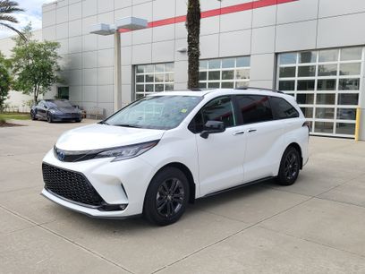 Certified 2025 Toyota Sienna XSE w/ XSE Plus Package