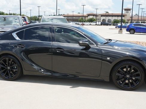 Certified 2023 Lexus IS 350 F Sport w/ Memory Package RWD image 4