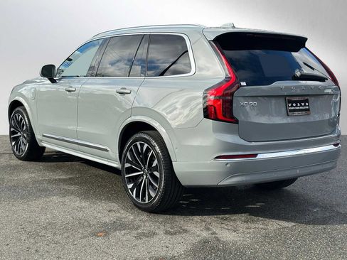 New 2026 Volvo XC90 T8 Plus image 5