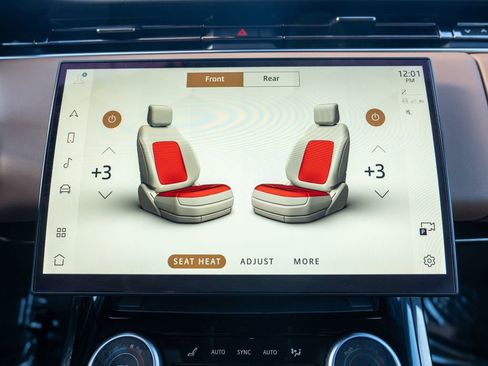 Used 2023 Land Rover Range Rover Sport SE image 32