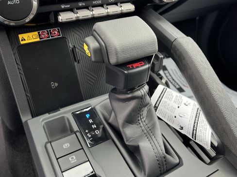 New 2025 Toyota Tacoma TRD Off-Road image 17