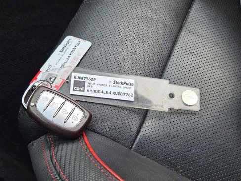 Used 2019 Hyundai Elantra Sport w/ Cargo Package image 33