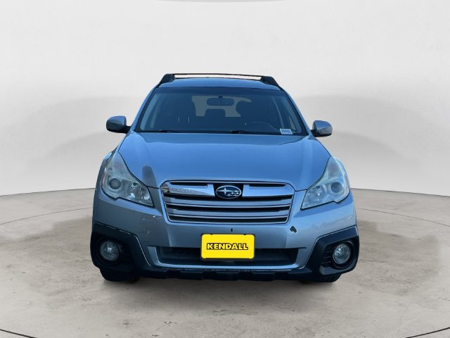 Used 2013 Subaru Outback 2.5i Premium AWD/4WD image 2