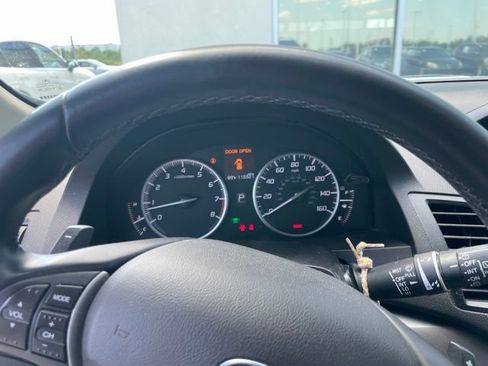 Used 2018 Acura RDX AWD image 2