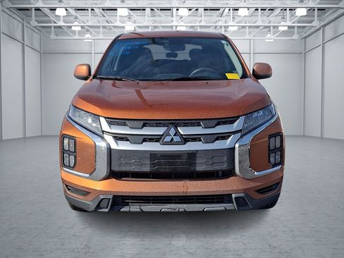 Used 2024 Mitsubishi Outlander Sport ES image 2