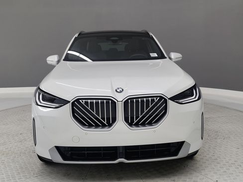 Used 2026 BMW X3 xDrive30 w/ Convenience Package image 2