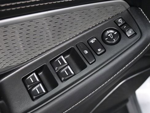 Used 2023 Acura MDX SH-AWD w/ Advance Package image 4