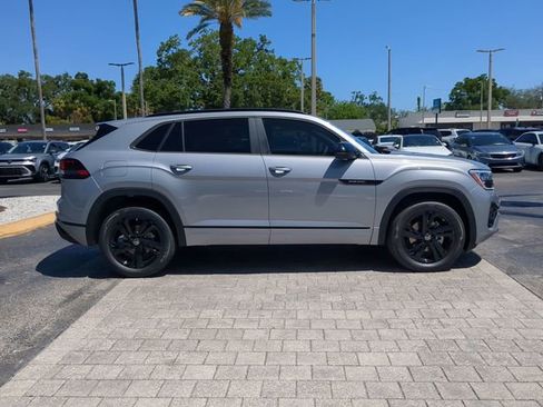 New 2026 Volkswagen Atlas Cross Sport SEL R-Line AWD/4WD image 3