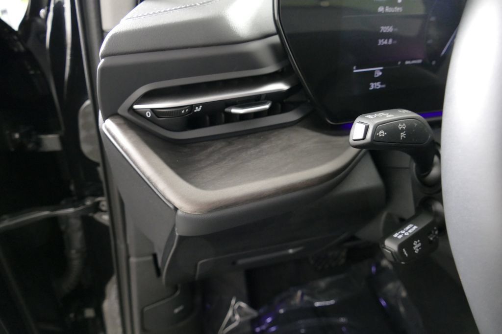 Certified 2025 Audi Q5 Premium w/ Convenience Package AWD/4WD image 13