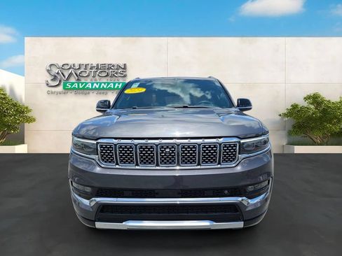 Used 2024 Jeep Grand Wagoneer L Series III w/ Rear Seat Video Group 1 AWD/4WD image 8