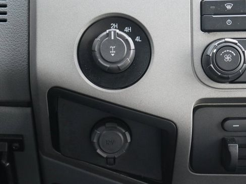 Used 2016 Ford F250 XLT w/ XLT Value Package image 17