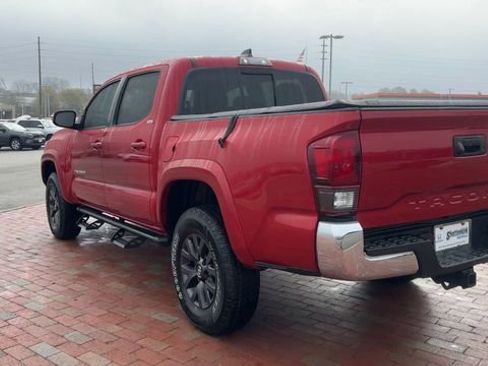 Used 2023 Toyota Tacoma SR5 RWD image 9