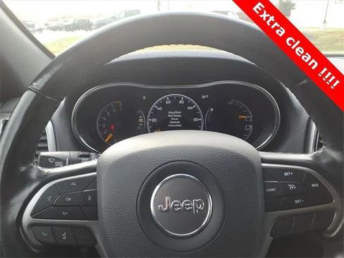 Certified 2020 Jeep Grand Cherokee Laredo image 18