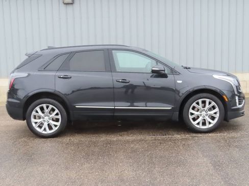 Used 2020 Cadillac XT5 Sportv AWD/4WD image 2