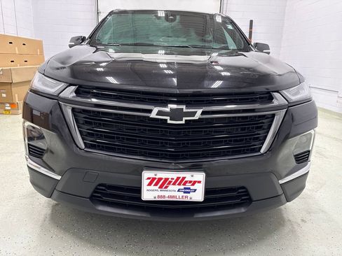 Used 2023 Chevrolet Traverse LT w/ Midnight/Sport Edition AWD/4WD image 9