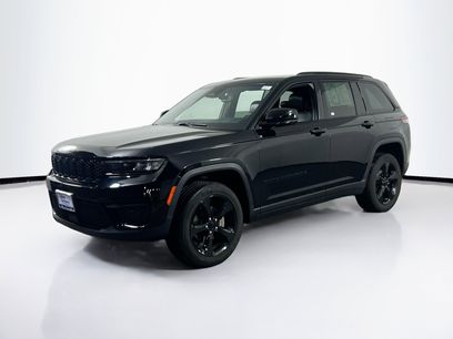 Used 2023 Jeep Grand Cherokee Altitude