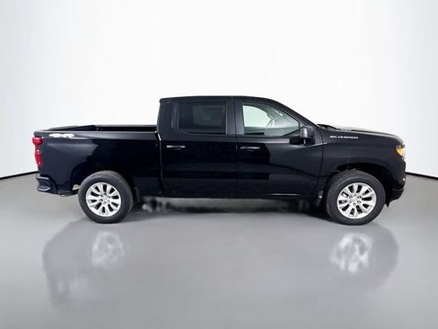 Used 2026 Chevrolet Silverado 1500 Custom AWD/4WD image 9