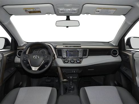 Used 2014 Toyota RAV4 LE FWD image 8
