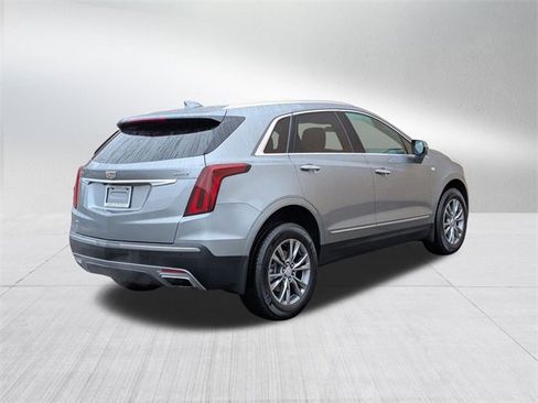 Certified 2023 Cadillac XT5 Premium Luxury w/ LPO, Floor Liner Package image 5