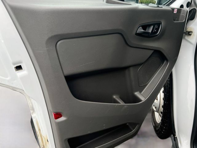 Used 2021 Ford Transit 250 Medium Roof AWD image 18