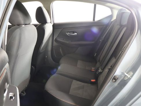 Used 2024 Nissan Sentra SR FWD image 27