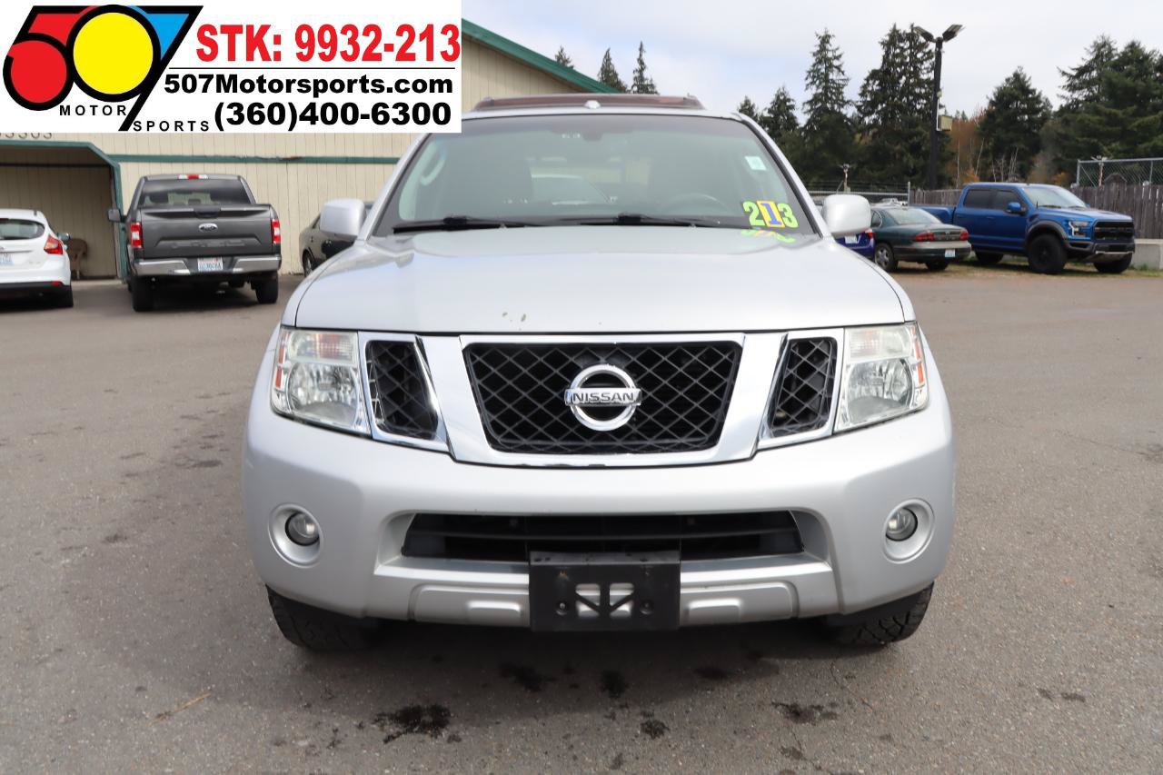 Used 2008 Nissan Pathfinder SE w/ Premium Pkg AWD/4WD image 11