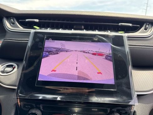 New 2025 Jeep Grand Cherokee L Laredo AWD/4WD image 17