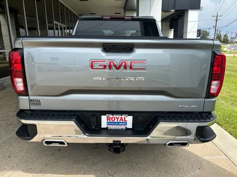 Used 2026 GMC Sierra 1500 SLE AWD/4WD image 6