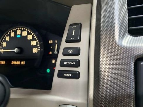 Used 2005 Cadillac XLR RWD image 41
