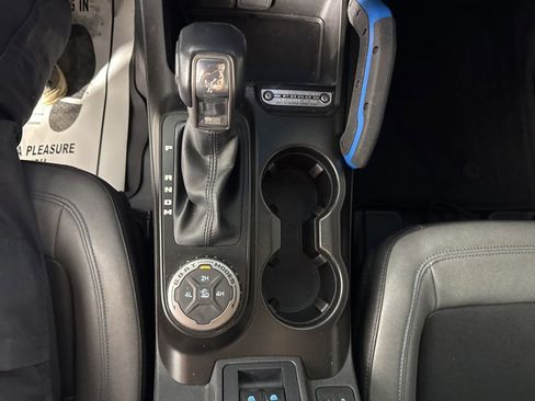 Used 2021 Ford Bronco Black Diamond AWD/4WD image 20