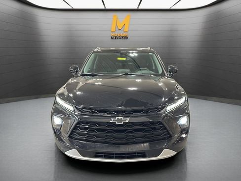Used 2024 Chevrolet Blazer LT w/ Convenience Package image 3