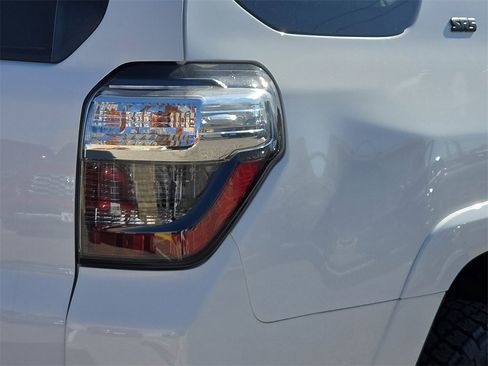 Certified 2024 Toyota 4Runner SR5 Premium image 11