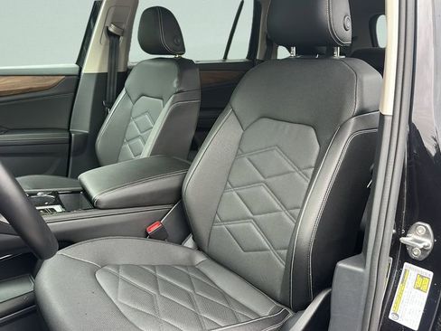 Used 2026 Volkswagen Atlas SE AWD/4WD image 25